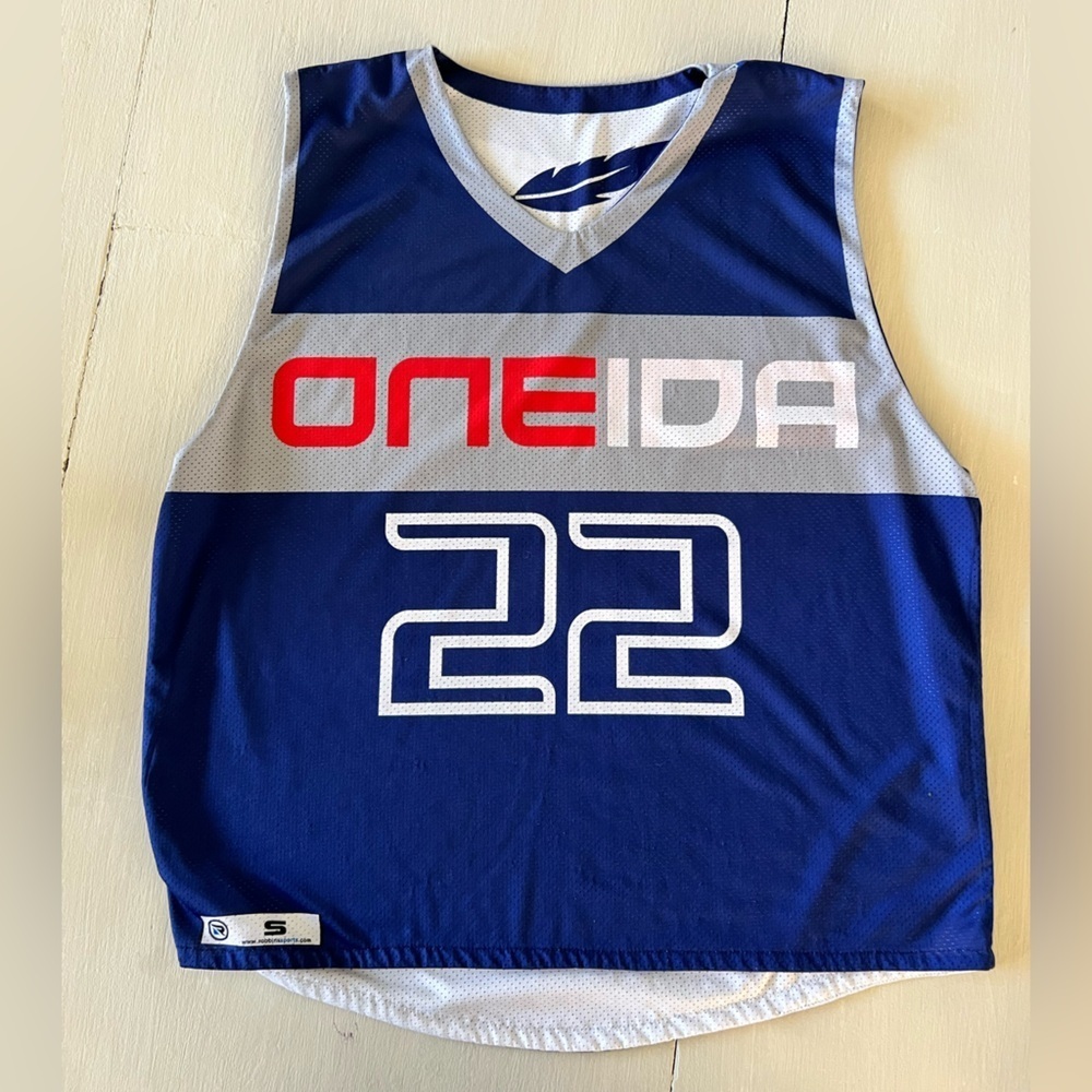 ONEIDA Sports Jersey mens size small #22 blue and red